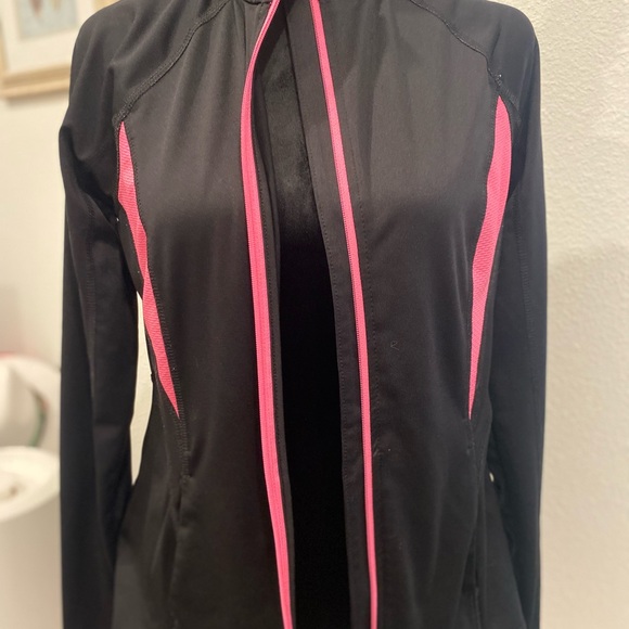 TSK Gear womens Jacket size s/m workout clothes - Picture 3 of 5